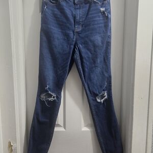 Old Navy Women's Distressed Dark Blue Skinny Jeans